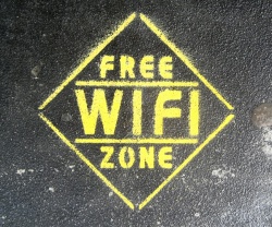    Wi-Fi     
