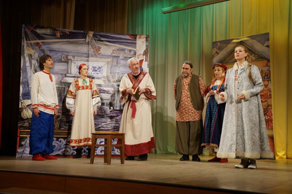 Завершился показ спектакля "Снегурочка" в исполнении Театра "Новое Поколение"