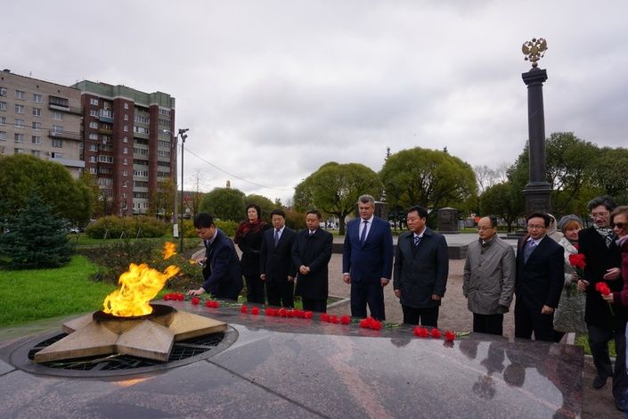 Китайская делегация посетила Колпинский район