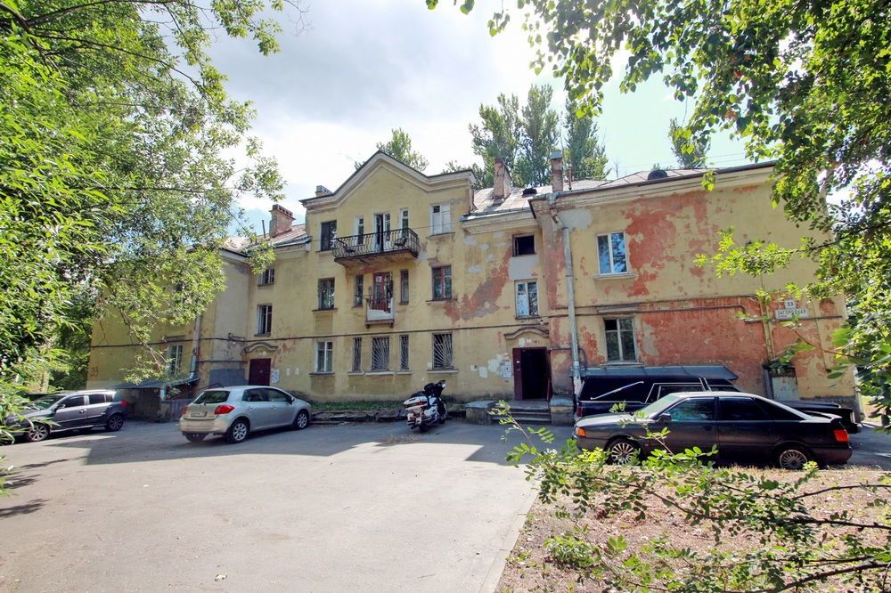 На Загородной расселяют и готовят к сносу три «сталинки» На Загородной расселяют и готовят к сносу три «сталинки»