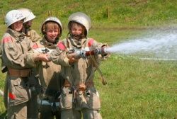 Колпинские школьники стали победителями городского Слета дружин юных пожарных