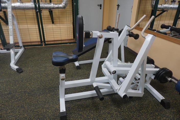 В Центре содействия семейному воспитанию № 9 Колпинского района появился современный тренажерный зал