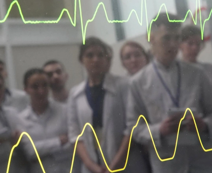 Молодые врачи смогут сами выбрать учреждения для работы с наставником