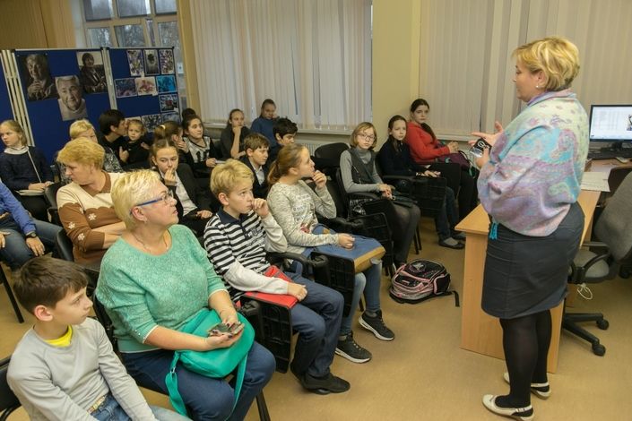 В Колпинском районе прошел конкурс социальных медиаработ «История семьи в истории России»