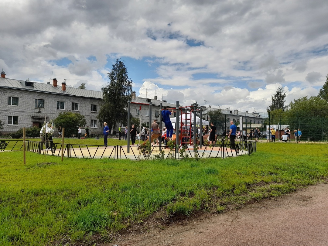 Личный прием граждан поселка главой администрации Колпинского района в п. Петро-Славянка