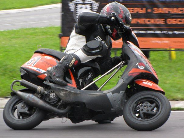 Результаты 3 этапа Чемпионата СПб по гонкам на скутерах и питбайках в Колпино 28.07.2013