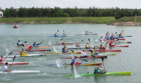 В Краснодаре завершились соревнования на Кубок России 2014 года по гребле на байдарках и каноэ