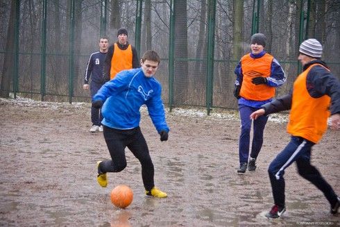 Рождественский однодневный уличный турнир по футболу