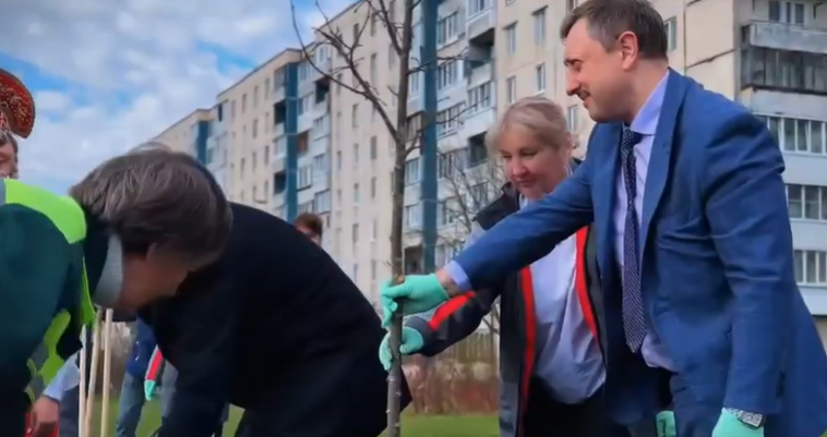 «Добрый субботник» на Заводском проспекте