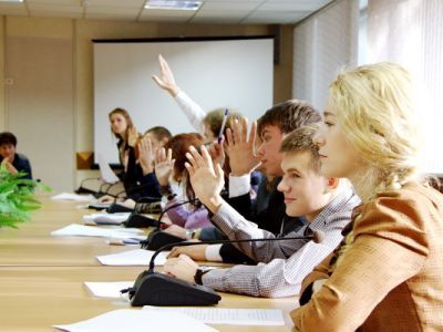 На Средне-Невском судостроительном заводе начинает работу молодежный совет