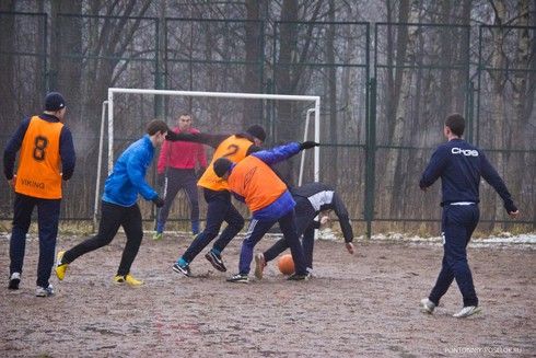 Рождественский однодневный уличный турнир по футболу