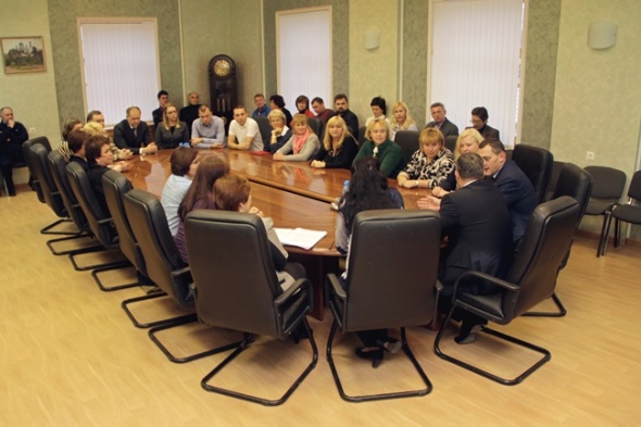 Руководство Пскова представило опыт города в&nbsp;сфере ЖКХ коллегам из&nbsp;Колпинского района