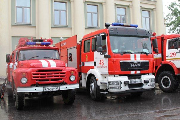 День открытых дверей колпинских огнеборцев