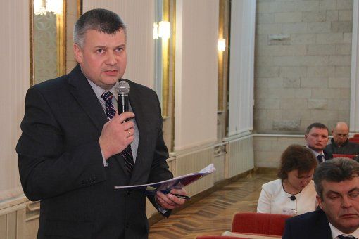 Перспективы работы предприятий общественного автотранспорта в 2015 году обсудили с участием вице-губернатора И.Н.Албина в Колпино
