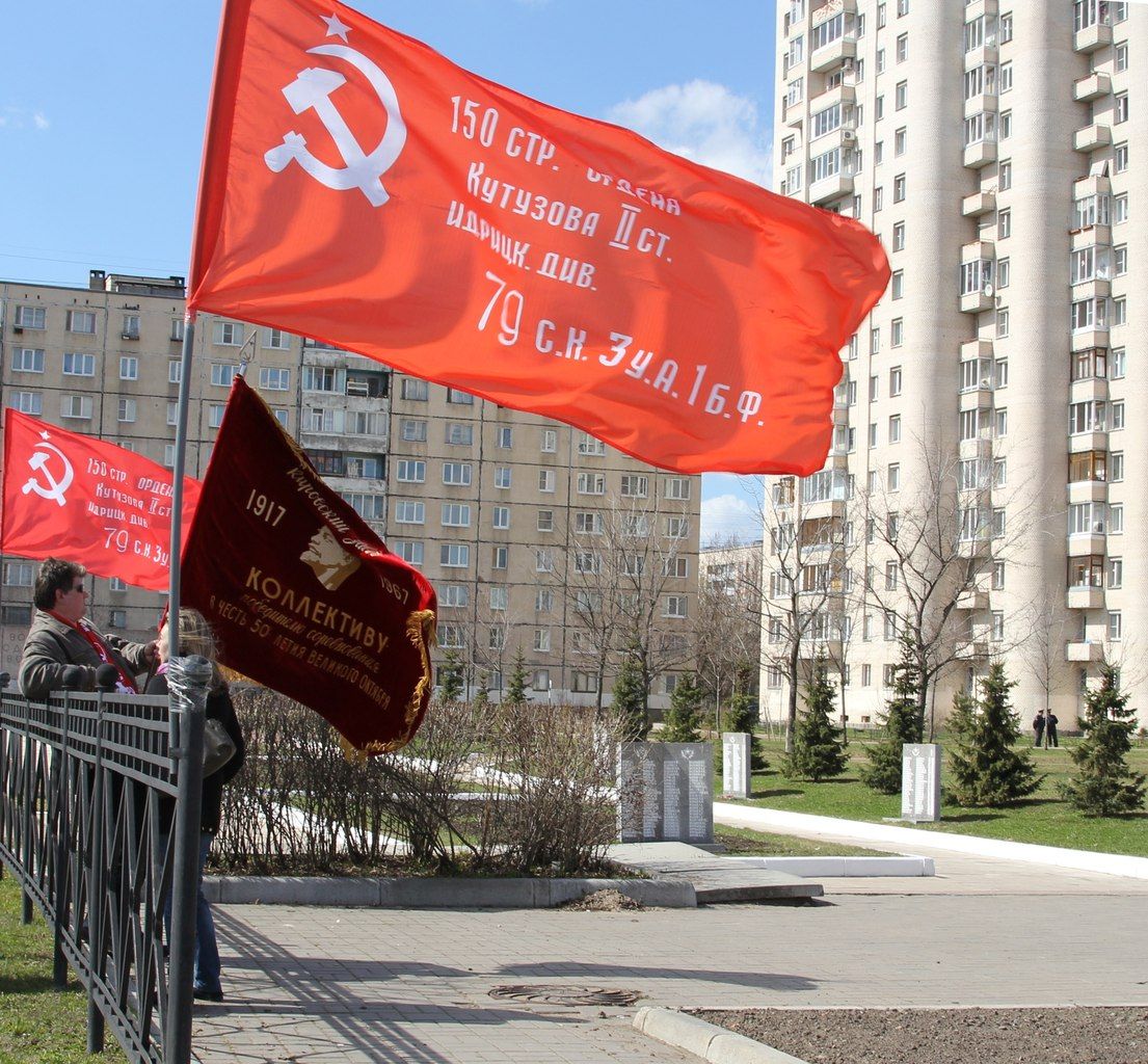 Колпино принимает Знамя Победы Колпино принимает Знамя Победы