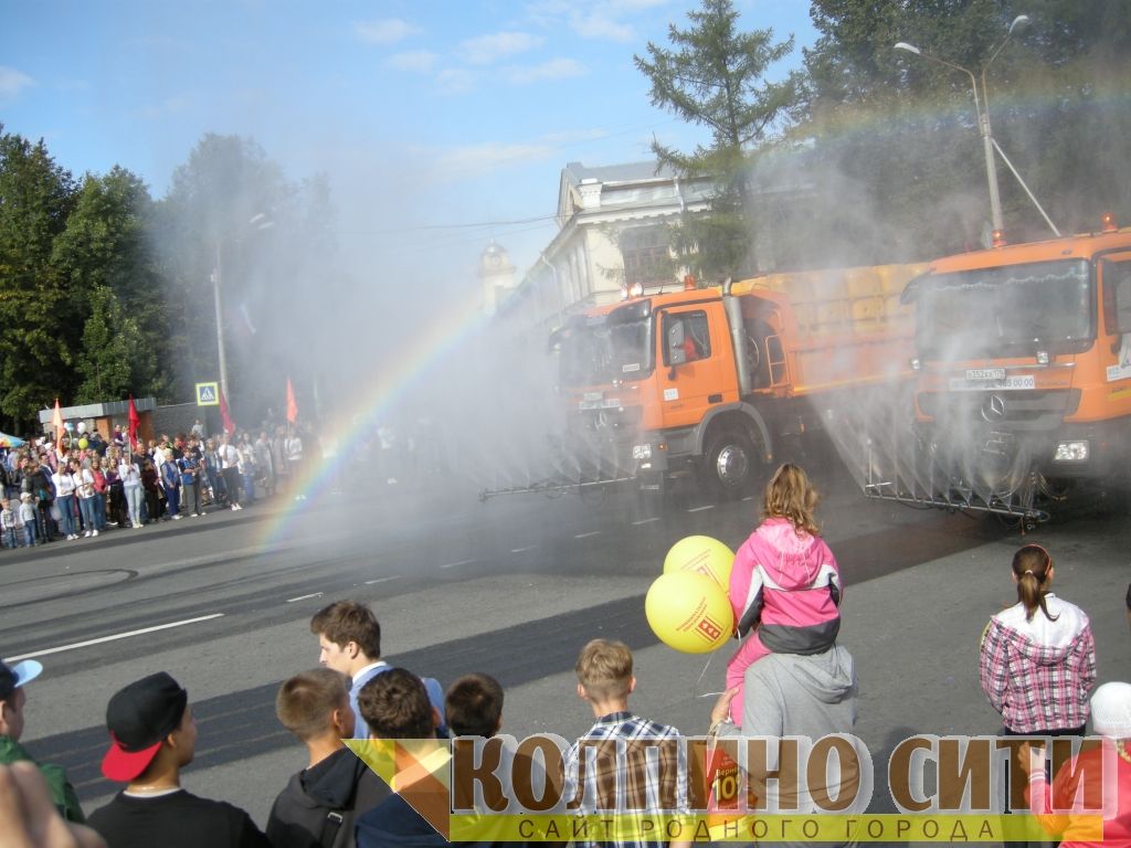 День Города Колпино-2014 подробно (шествие)