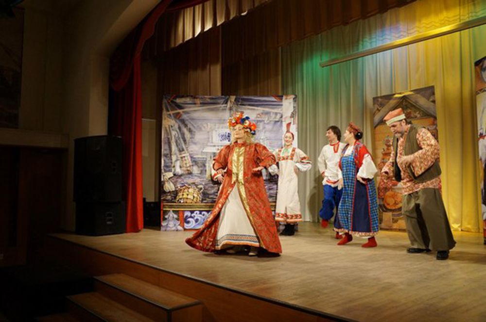 Завершился показ спектакля "Снегурочка" в исполнении Театра "Новое Поколение"