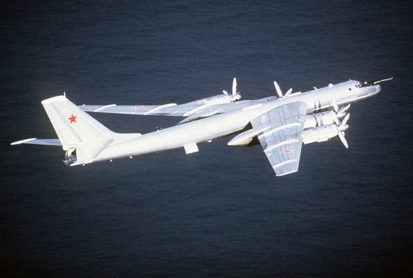 В День ВМФ над Петербургом пролетят три самолета Тихоокеанского флота&#8205;