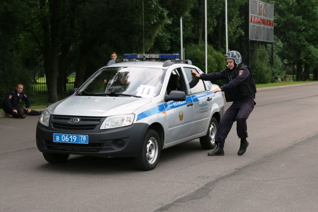 В Колпино состоялся ежегодный Турнир памяти сотрудников вневедомственной охраны, погибших при исполнении служебного долга