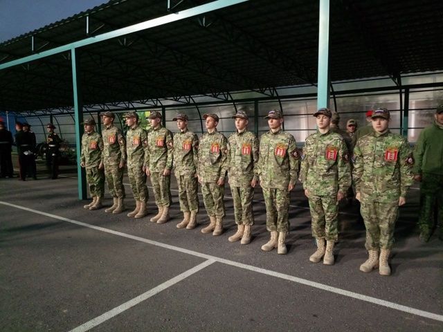 Команда школьников из Колпинского района приняла участие во всероссийских военно-патриотических играх Команда школьников из Колпинского района приняла участие во всероссийских военно-патриотических играх