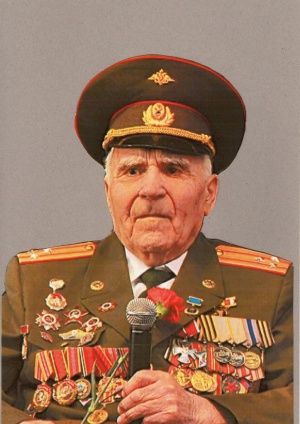 ПЕТРОВ АЛЕКСАНДР ПЕТРОВИЧ (26 АВГУСТА 1926 ГОДА – 27 МАРТА 2014 ГОДА) ПЕТРОВ АЛЕКСАНДР ПЕТРОВИЧ (26 АВГУСТА 1926 ГОДА – 27 МАРТА 2014 ГОДА)