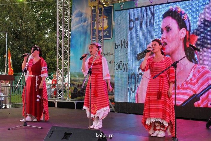 В поселке Усть-Ижора отметили 776-ю годовщину Невской битвы (фото)