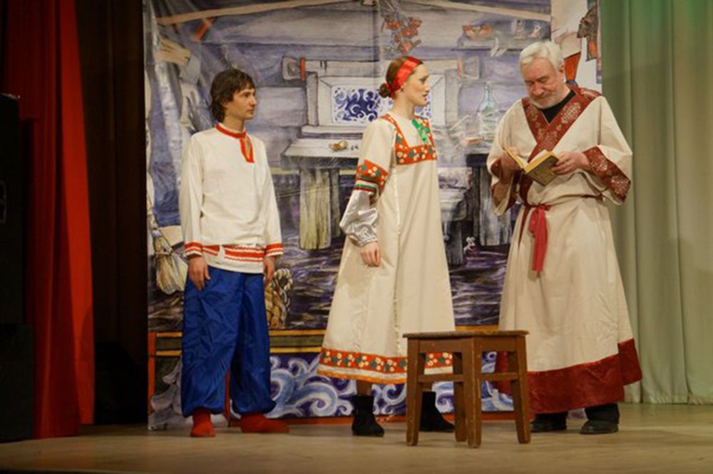 Завершился показ спектакля "Снегурочка" в исполнении Театра "Новое Поколение"