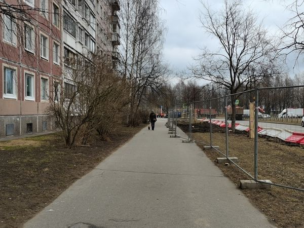 «Категорически не нужна»: колпинцы не захотели автобусную остановку на бульваре Трудящихся «Категорически не нужна»: колпинцы не захотели автобусную остановку на бульваре Трудящихся