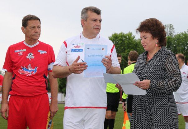 Александр Жуков поддержал наших земляков