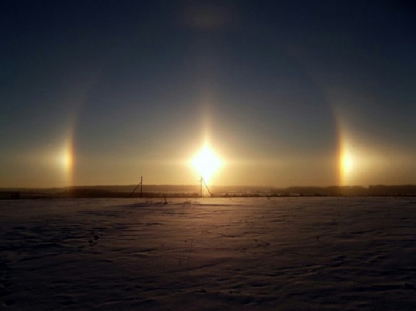 Над Сибирью и&nbsp;Уралом взошли сразу три солнца