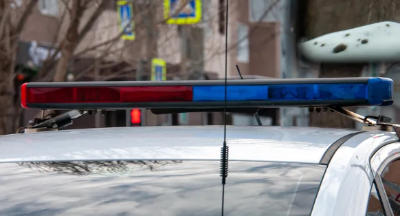 Двух подростков задержали за стрельбу у дома на Софийской улице