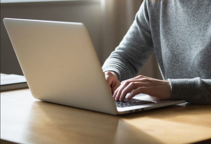 Россиянам назвали признаки поддельных отзывов на товары