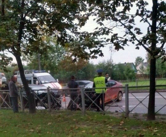 В утреннем ДТП в Колпино серьёзно пострадали трое