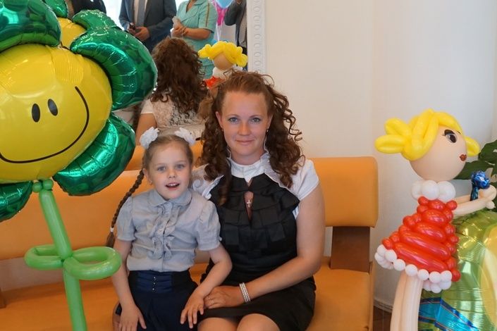 10 колпинских семей получили сертификаты на материнский капитал