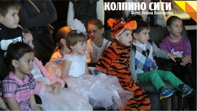 Новогоднее цирковое представление для опекаемых