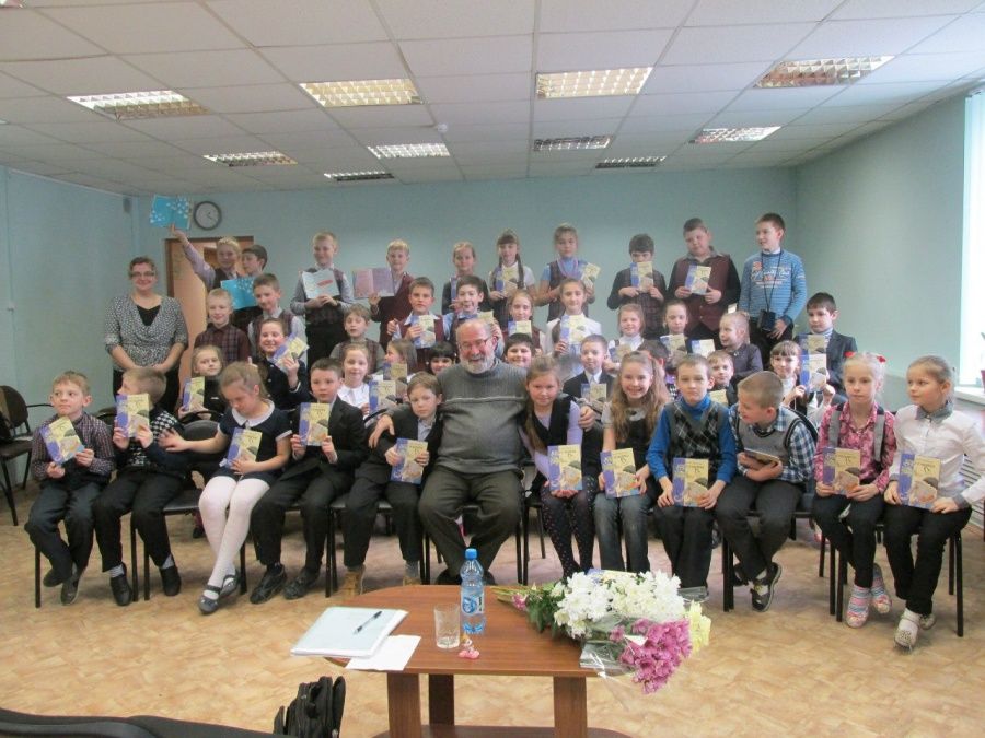 «Неделя детской и юношеской книги», встреча с писателем Вячеславом Абрамовичем Лейкиным «Неделя детской и юношеской книги», встреча с писателем Вячеславом Абрамовичем Лейкиным