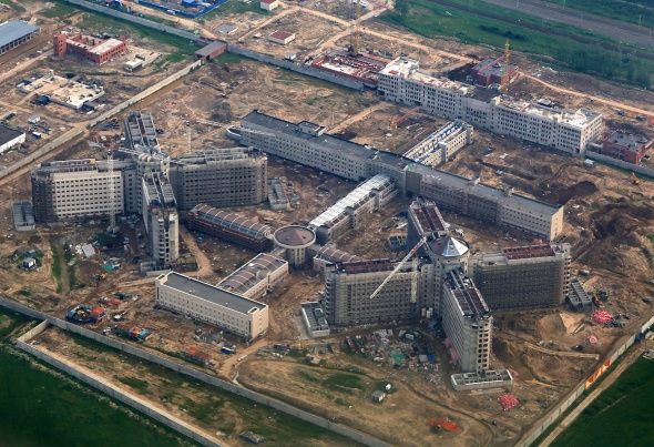 Заключенных перевезут в «Кресты-2» к лету 2017 года Заключенных перевезут в «Кресты-2» к лету 2017 года