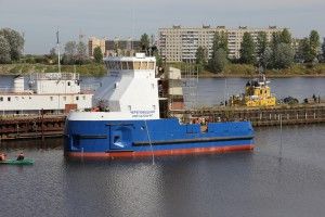 На ОАО «СНСЗ» спущен на воду буксир На ОАО «СНСЗ» спущен на воду буксир