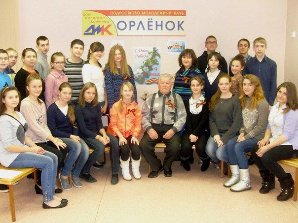 В Колпинском районе прошла уличная акция «Память пылающих лет».