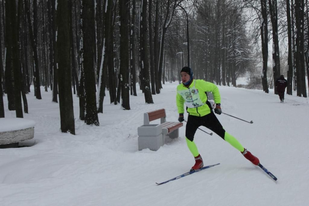 В Колпино прошли соревнования по биатлону «Гонка военных патрулей»