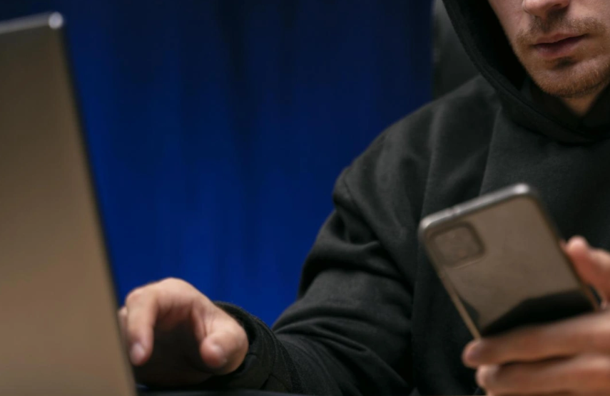 Мошенники начали подделывать сайты юридических фирм и адвокатов