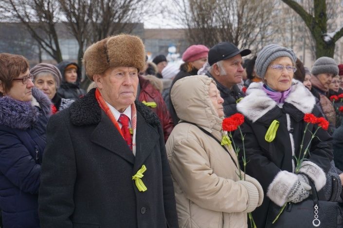В Колпинском районе прошли мероприятия, посвященные 72-й годовщине полного освобождения Ленинграда от фашистской блокады