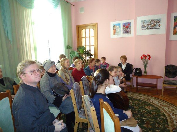 В библиотеке-филиале №1 состоялся концерт, посвященный 70-летию полного снятия блокады Ленинграда