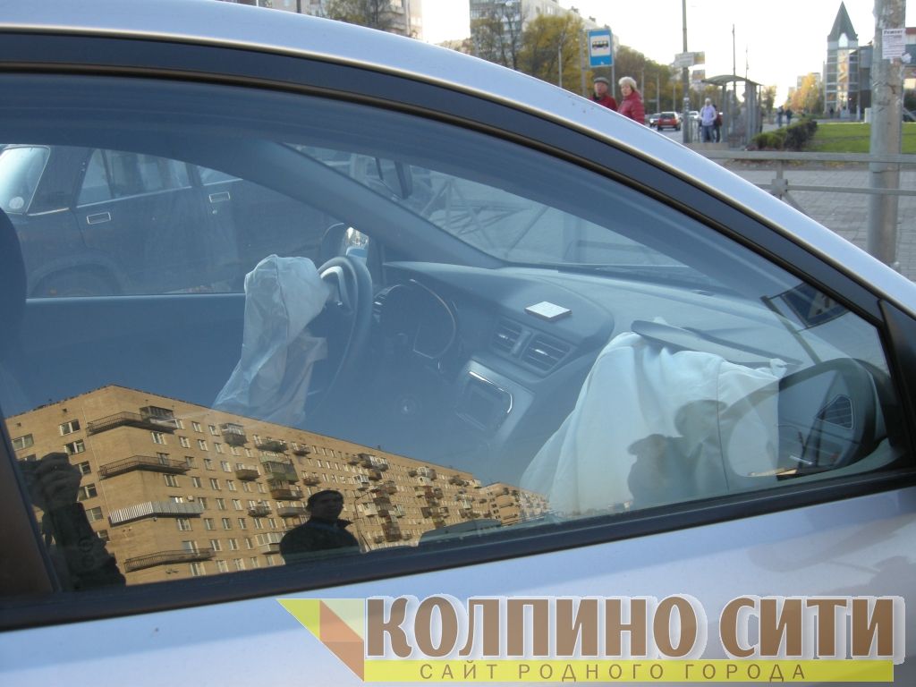 ДТП на перекрестке В.Слуцкой и Пролетарской: за рулем была беременная женщина ДТП на перекрестке В.Слуцкой и Пролетарской: за рулем была беременная женщина