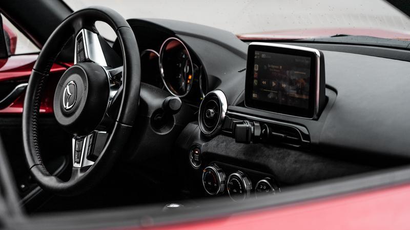 Mazda возобновила официальные продажи в России Mazda возобновила официальные продажи в России