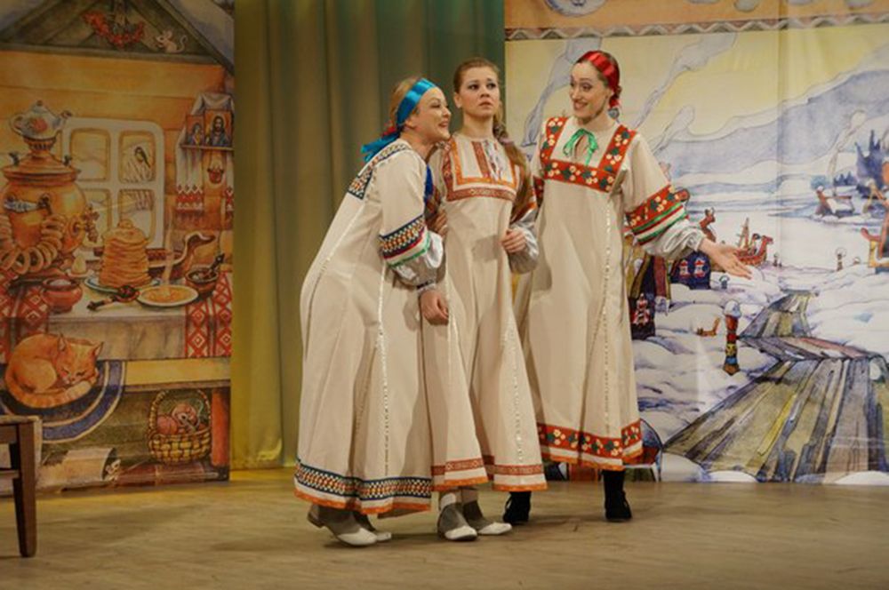 Завершился показ спектакля "Снегурочка" в исполнении Театра "Новое Поколение"