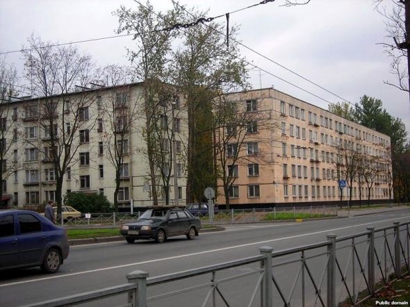 Самое дешевое жилье - в советских панельках Самое дешевое жилье - в советских панельках