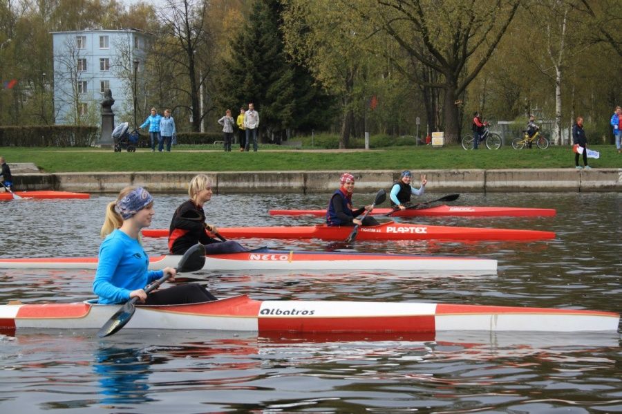 В Колпино прошло открытое первенство района по гребле, посвященное Дню Победы