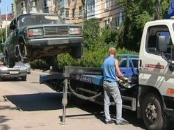Милонов доработал документ о вывозе из городских дворов бесхозных машин Милонов доработал документ о вывозе из городских дворов бесхозных машин