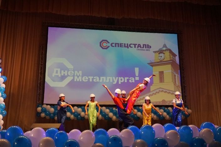 В Колпинском районе прошли мероприятия, посвященные празднованию Дня металлурга